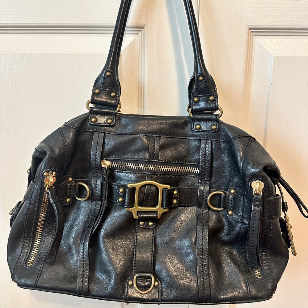 Black Leather LOCKHEART Shoulder Bag